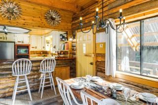 Sequoia Forest Remote Retreat! Dreamtime Cabin - 3