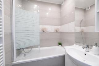 Comfort 66 large city home - 1