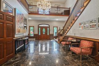 Villa Euphoria: Exotic Retreat - 9