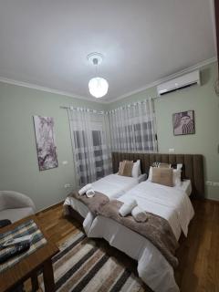 Quiet Corner Apartments, Delijorgji Tirana - 5