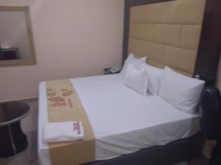 Prosperous Royal Hotel and Resort Centre Uyo - 3