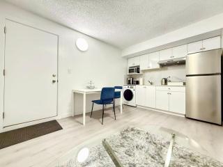 Earles Guest room in Vancouver East - 4