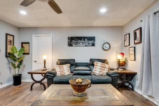Near Wineries and Guadalupe River! Stylish Home - 6