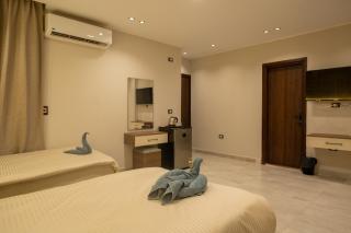 pyra pyramids inn - 5