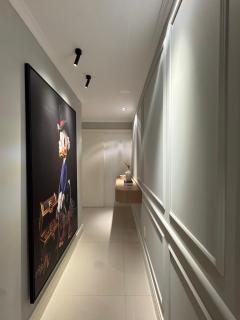 Apartamento Luxuoso Beira-Mar - 4 Suítes e Garagem - 5