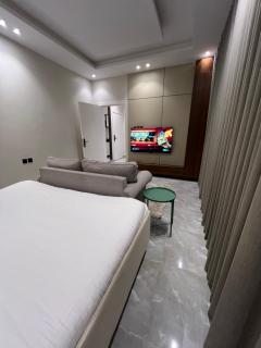 استديو بتاثيث مودرن - 4