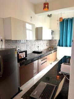Nivora Stays 3 BHK Near Assi Ghat Lanka, BHU - 4