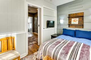 Close to Camden Clark Central Parkersburg Condo - 8