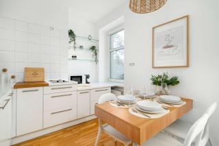 Stylish Apartment Near the Old Market Square in Poznań by Noclegi Renters - 8