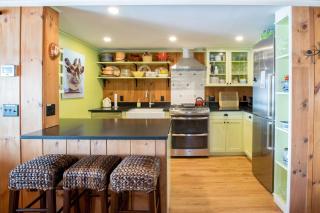 10 ft from Crystal Lake New renovation - 4