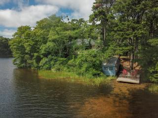 10 ft from Crystal Lake New renovation - 7