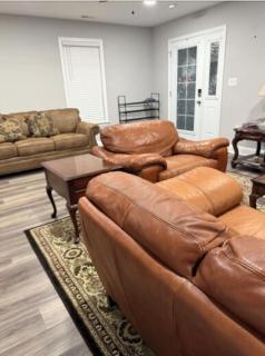 Carriage Cottage - 8