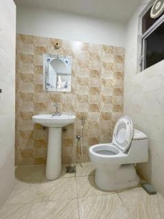 Executive 2 Bedroom Apartment - 8