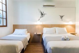 Chic 1BR Suite in Salvador Sleeps 3 Near Metro - 9