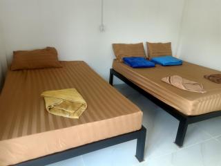 Lazy Panda Hostel - 9