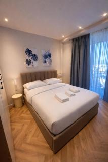 Golden Tower Premium Stay - 2