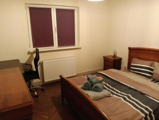 Spital 3 camere Piață 7 Nov - 7