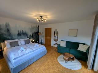 Altbau-Charme & Bergblick I Stylisches 75qm Juwel mit 2 Balkonen und Parkplatz - 6