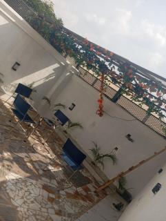 Luxury 3 Bedroom Duplex with Mini Swimming Pool - 1