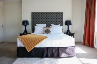 The Dome Boutique Apartments - 8