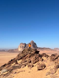 Madonna Rum camp bubbles & Jeep tours - 6