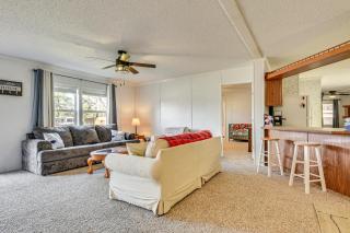 Steps to Lake Eufaula Family Home with Deck and Yard - 4