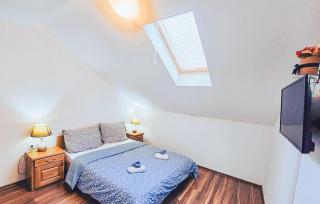 Stunning Apartment In Vrboska With Wifi - 6