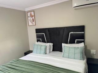 Swiss Guest Lodge - 1