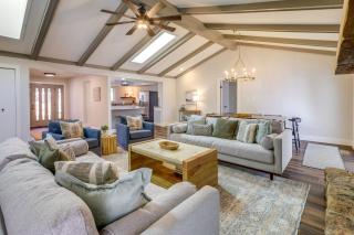 Waterfront Home on Greers Ferry Lake with Game Room - 0