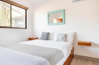 La Buena vida Cabina 1 - 4