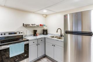3 Mi to Ocean: Vero Beach Home w/ Pool Access! - 2