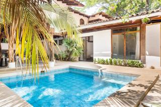 La Buena vida Cabina 3 - 0