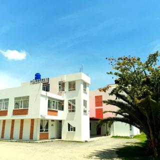 Hotel Alta Vista Campestre - 8