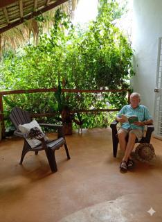 Quédate Aquí También - 5