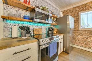 Updated Cabin with 2 Suites, Fire Pit and Forest Views - 2