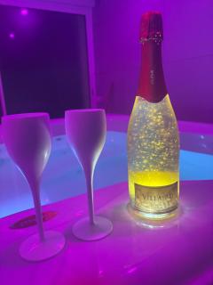 Jacuzzi privé arrivée autonome - 5