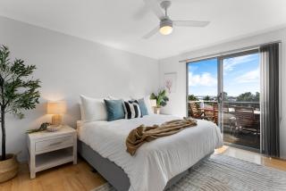 Hazel Beach House - Ocean Views & Coastal Charm - 8