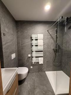 Golden Ridge Apartments - 7