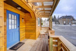 'Little House on the Lot' Dryden Townhome: Pets OK - 8