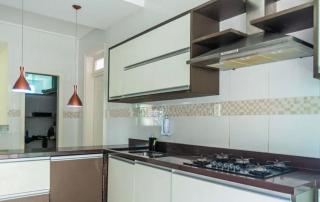 Casa 5 quatos com 4 suites, piscina, condomínio frente mar! - 7