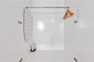 South of Fifth Family & Pet-Friendly Retreat Across from Best Beach in Miami - 1