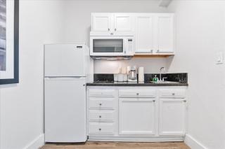 South of Fifth Studio Steps to Beach on Ocean Drive - 7