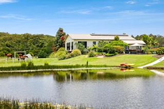 The Sanctuary - Family Retreat - Noosa Hinterland - 0