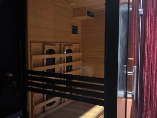 Hmm OH Oui - Studio With Sauna and More - 3