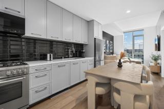 Brand New Modern & Luxury Residence in DTLA - 0