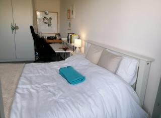 Cozy Private Room Near Center, Secure and Peaceful - 0