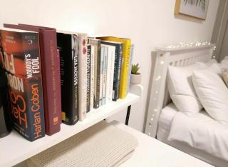 Cozy Private Room Near Center, Secure and Peaceful - 9