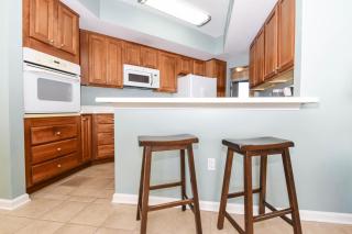 Silver Beach Towers W1103 - 4