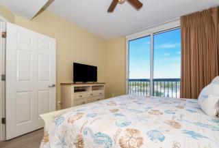 Silver Beach Towers W1103 - 1