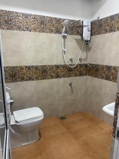 Priya Jeewaka J pura - 2